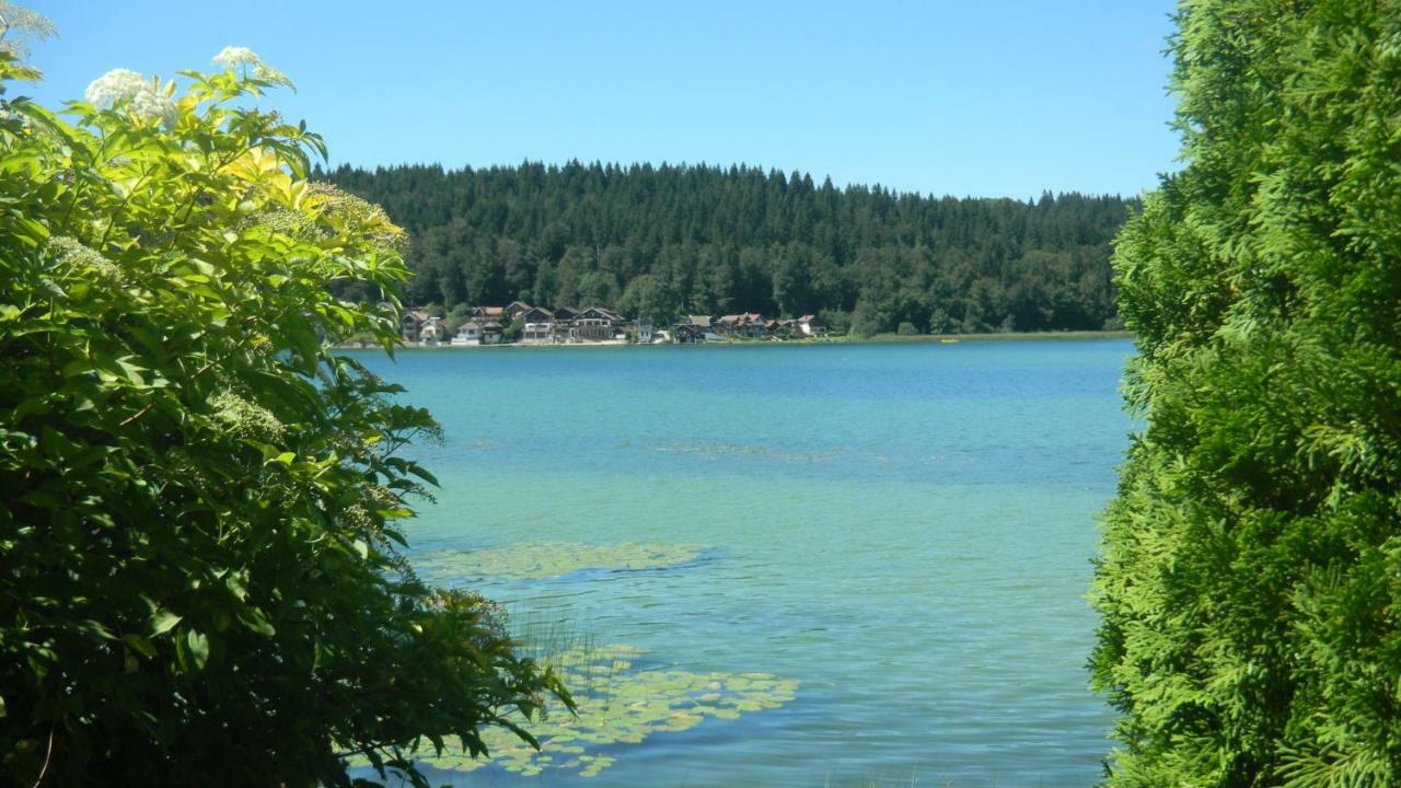Bed and Breakfast Au Charnet Les Fourgs Экстерьер фото